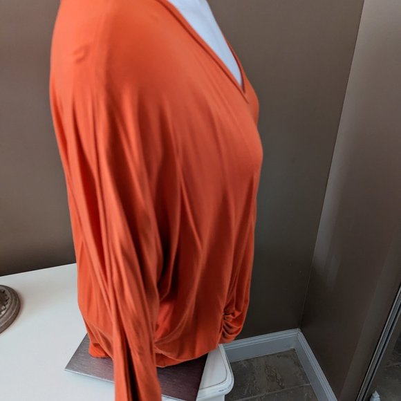 KAREN KANE CORAL SCOOP NECK SIDE CINCH TOP SIZE XL - Picture 2 of 3